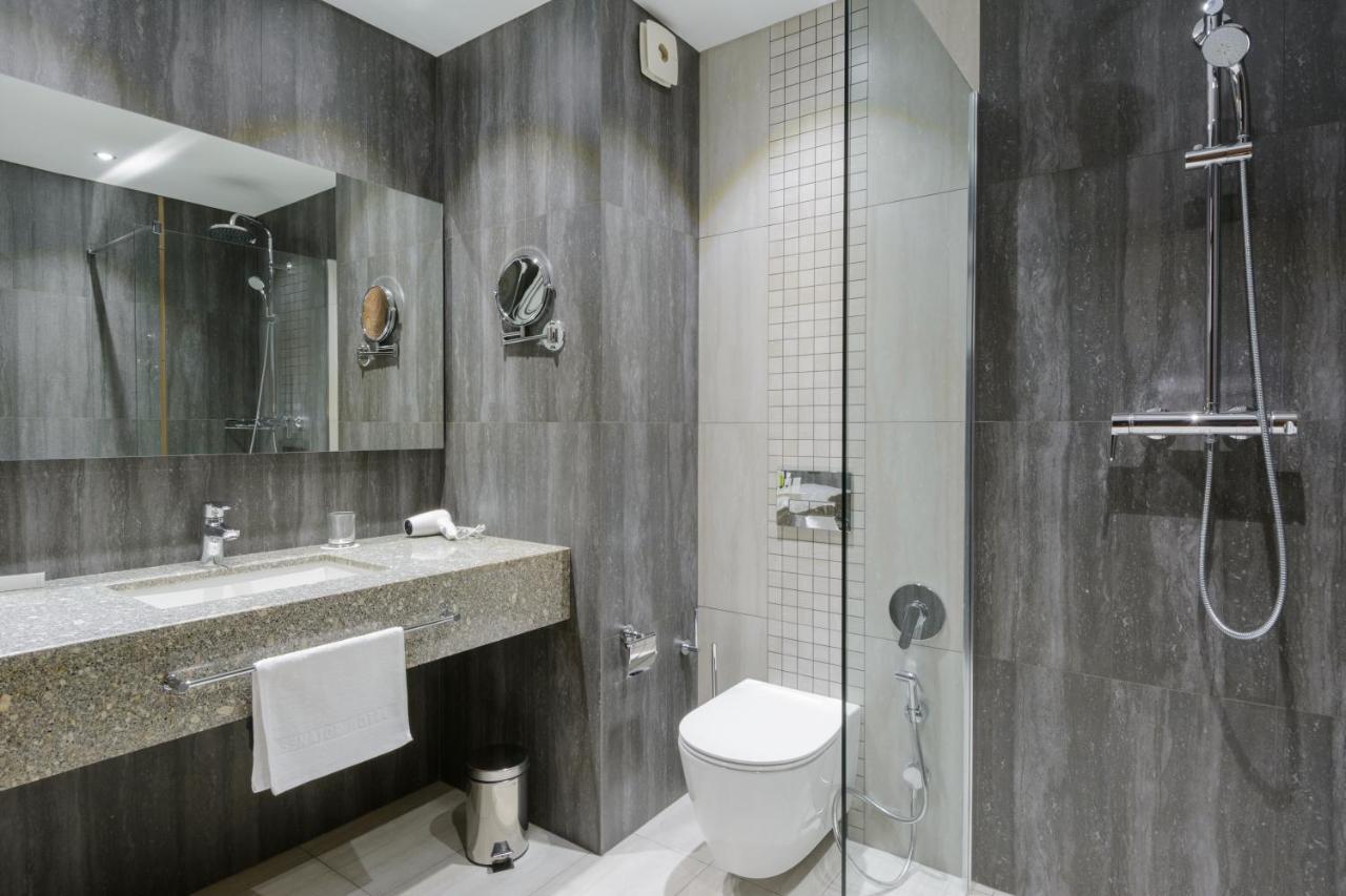 Hotel Senator Karaganda Zewnętrze zdjęcie