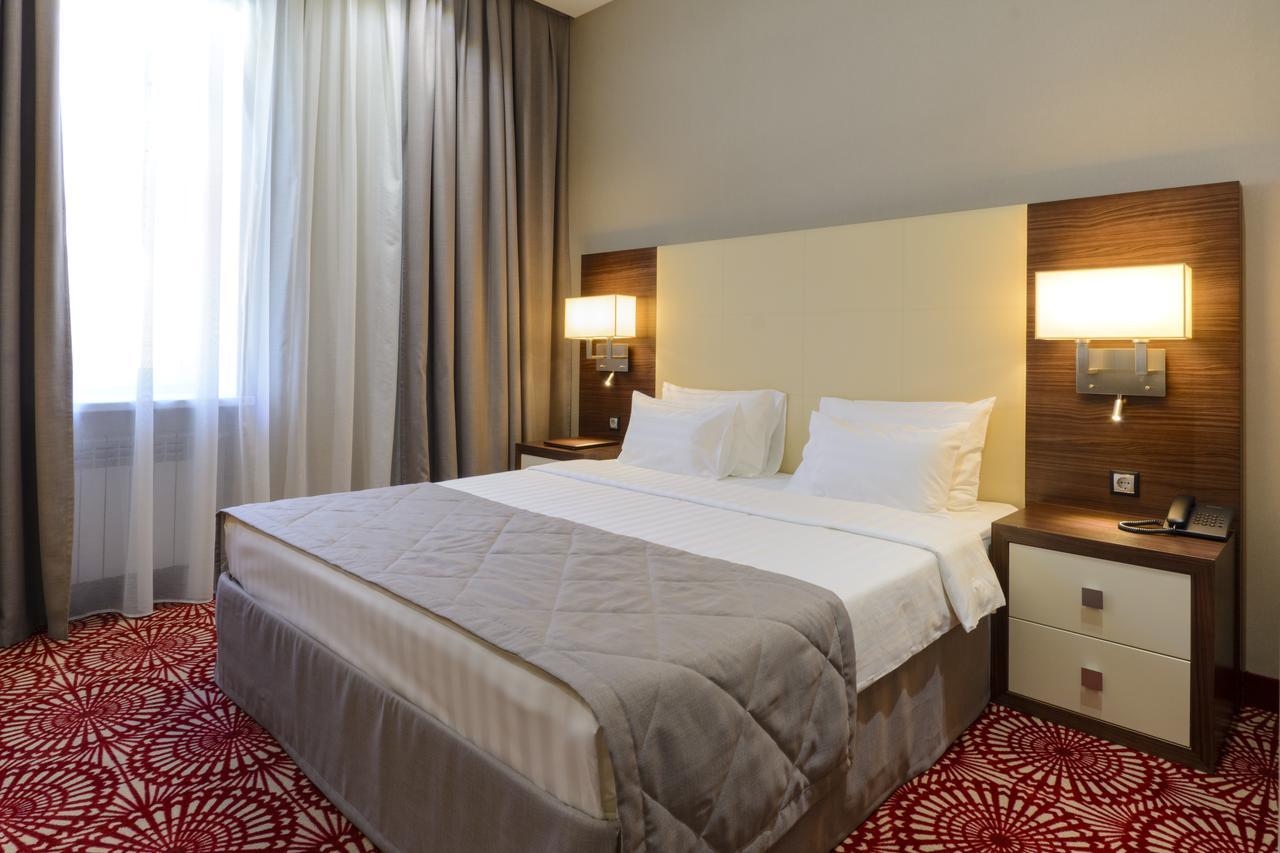 Hotel Senator Karaganda Zewnętrze zdjęcie