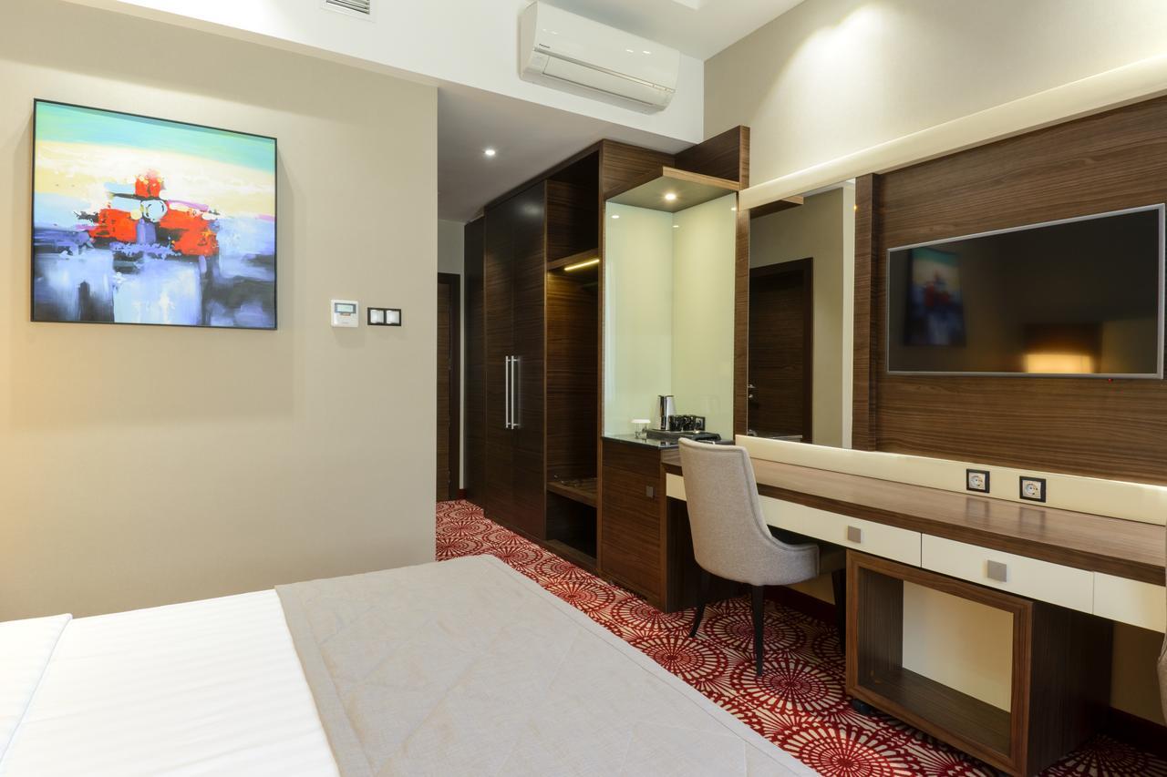 Hotel Senator Karaganda Zewnętrze zdjęcie