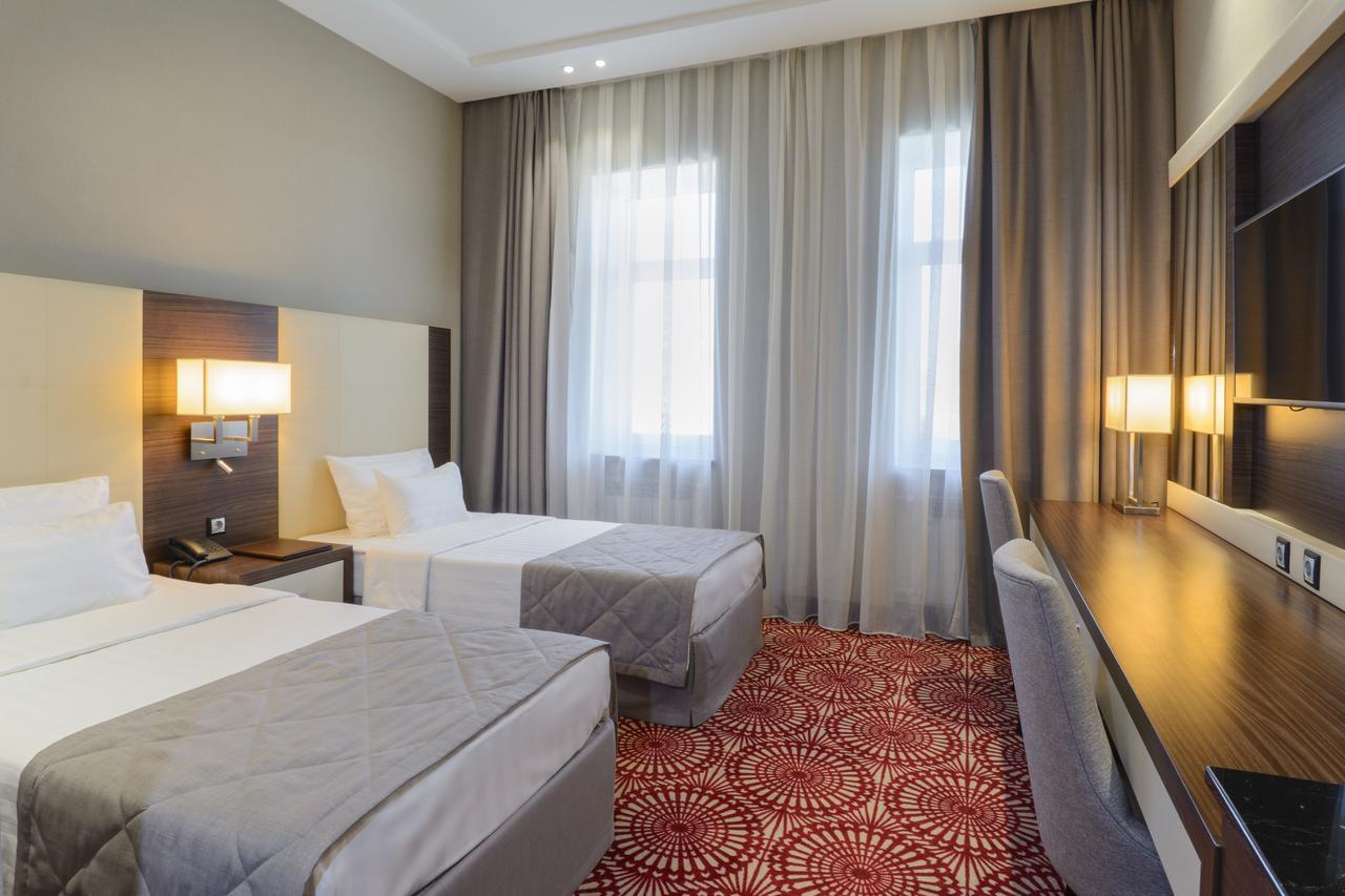 Hotel Senator Karaganda Zewnętrze zdjęcie