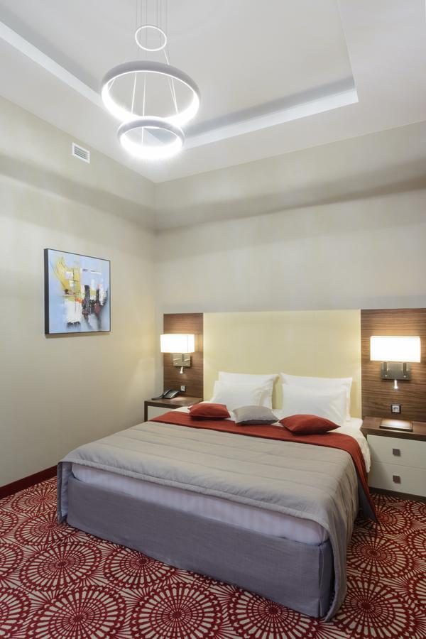 Hotel Senator Karaganda Zewnętrze zdjęcie