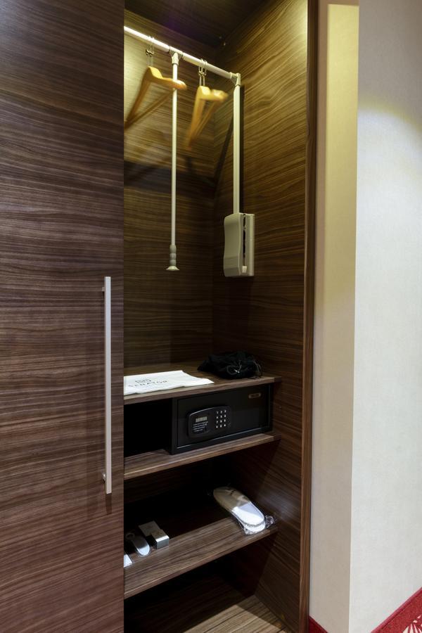 Hotel Senator Karaganda Zewnętrze zdjęcie