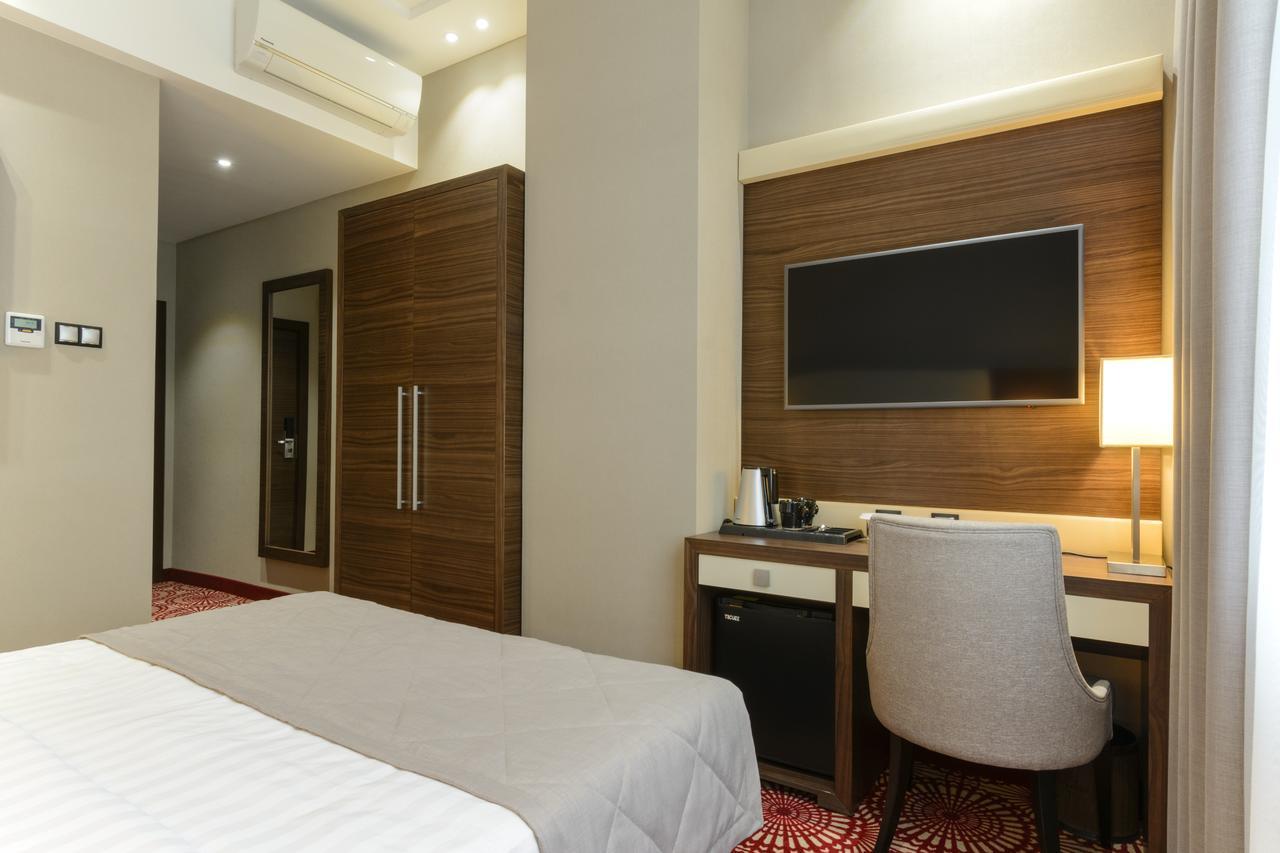 Hotel Senator Karaganda Zewnętrze zdjęcie