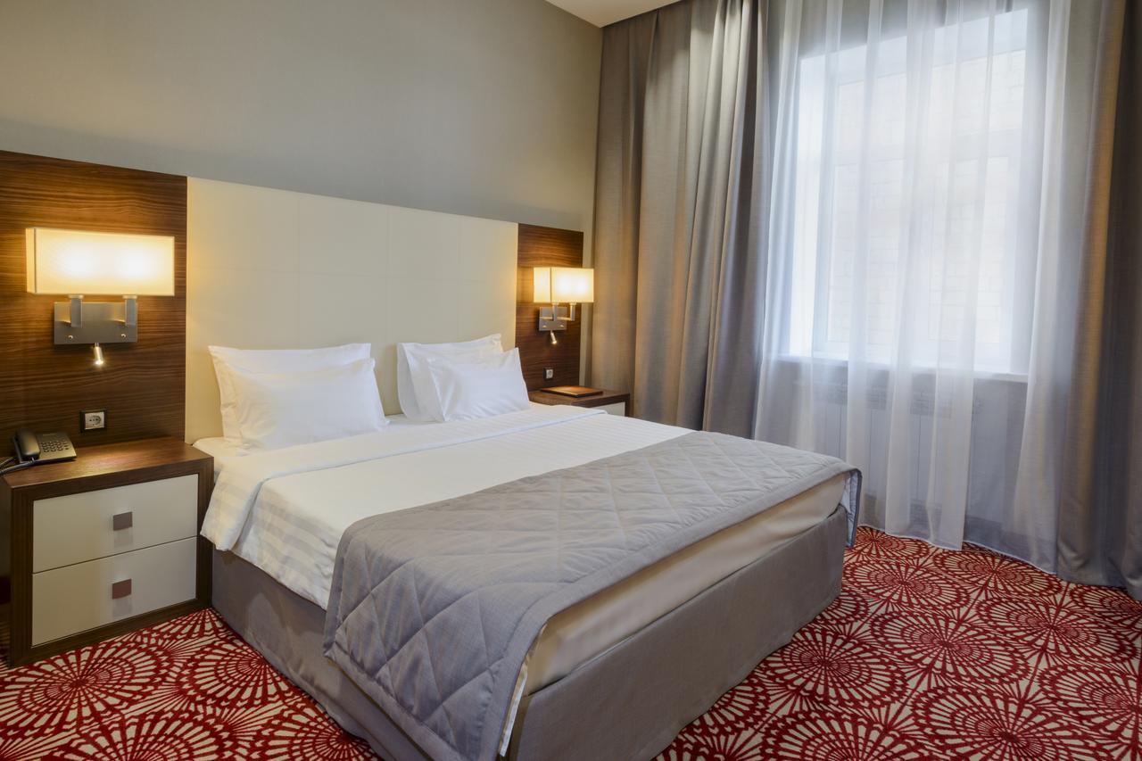 Hotel Senator Karaganda Zewnętrze zdjęcie