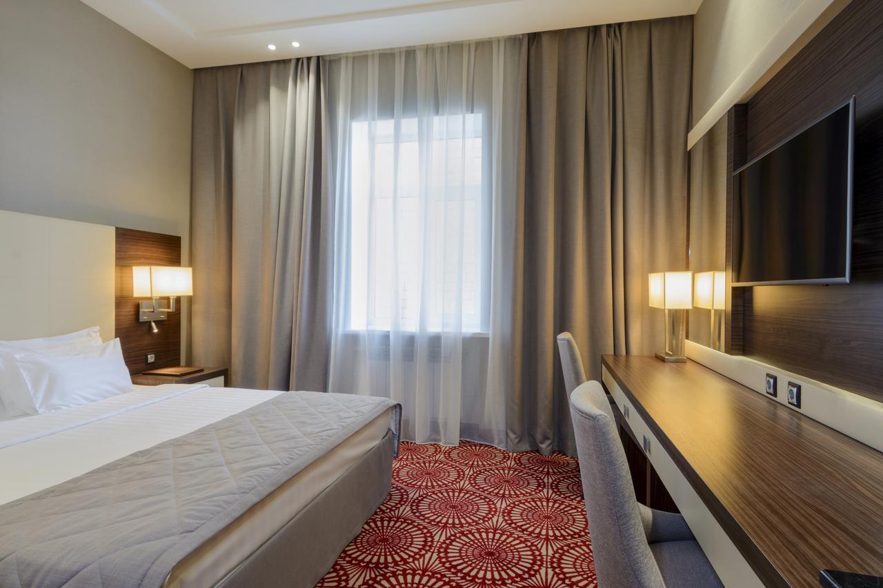 Hotel Senator Karaganda Zewnętrze zdjęcie
