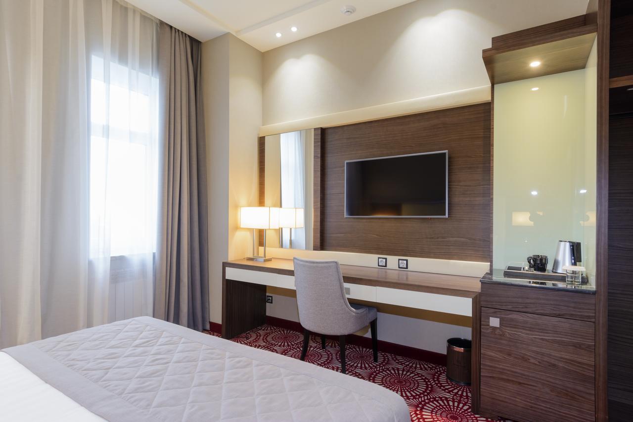 Hotel Senator Karaganda Zewnętrze zdjęcie