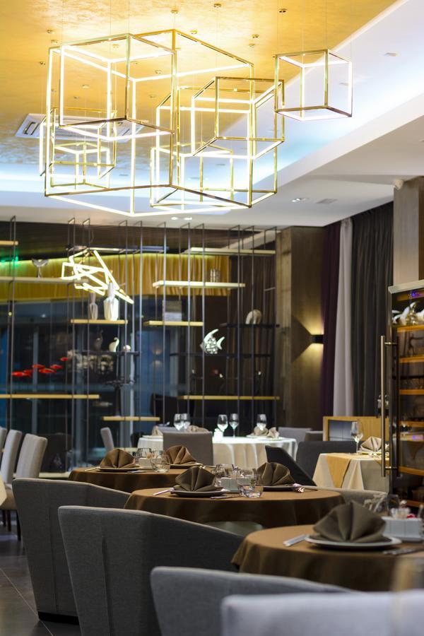 Hotel Senator Karaganda Zewnętrze zdjęcie